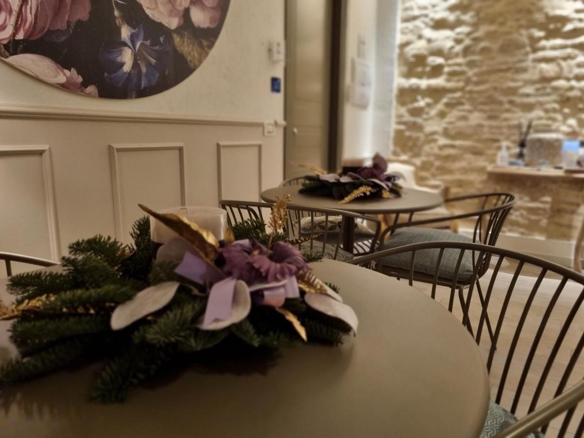 Dimore D'avalos Boutique * Vasto