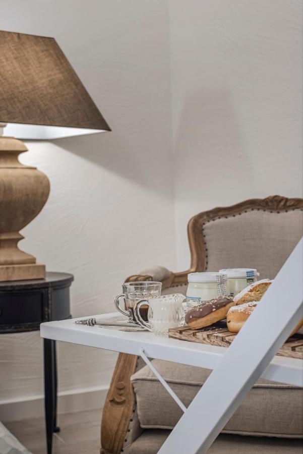 Couette-café Dimore D'avalos Boutique *